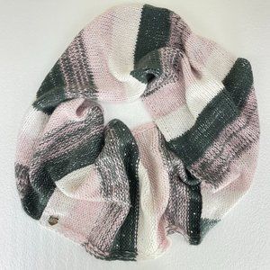 BETSEY JOHNSON infinity scarf